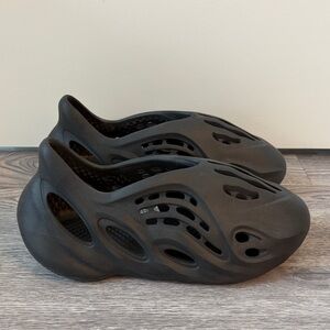 Adidas Yeezy Foam Runner